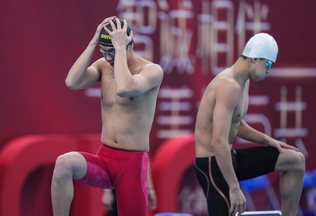 游泳全国冠军赛程龙获男子800米自由泳冠军