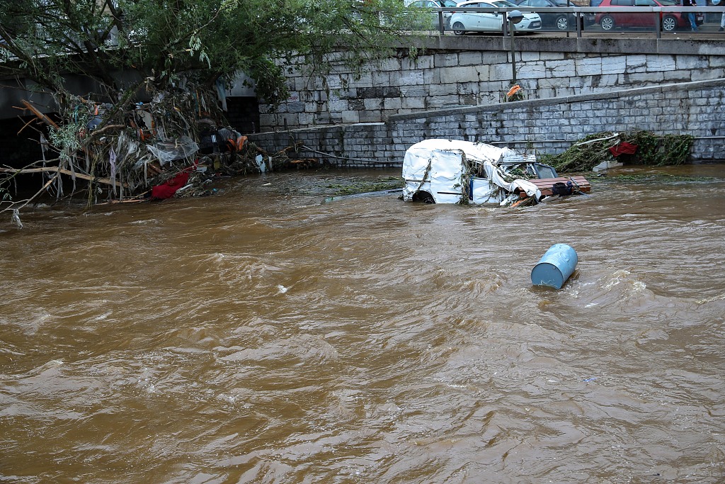 歐洲西部多地連日暴雨引發百年不遇洪災已造成百餘人死亡