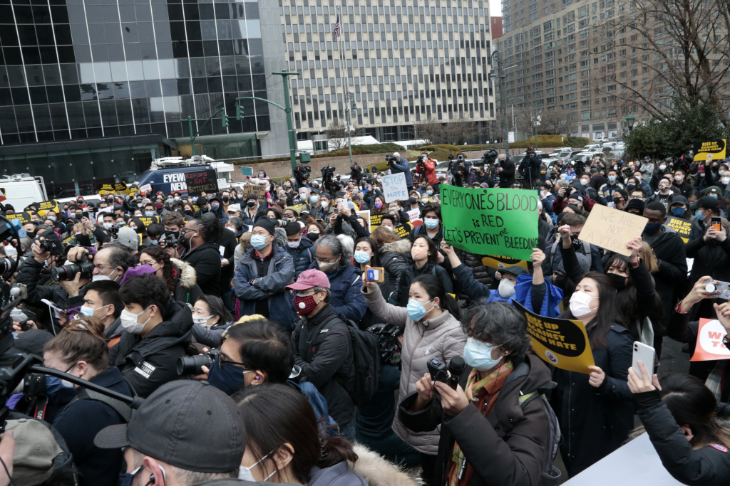 纽约民众举行反仇恨亚裔抗议活动。