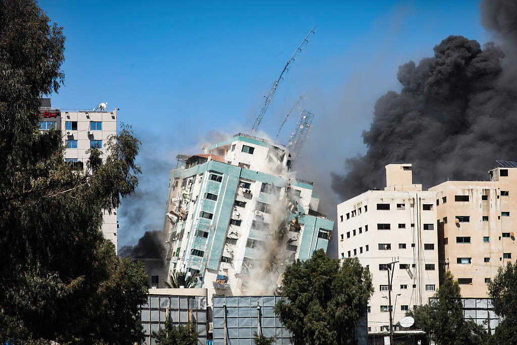 以军空袭加沙地带多家媒体所在大楼