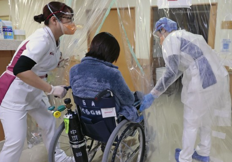 调查：日本超50%新冠病房护士考虑过辞职 认为压力太大
