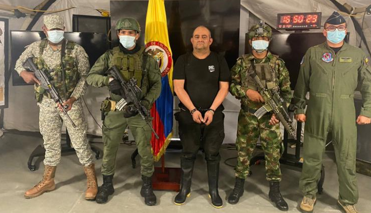 哥伦比亚大毒枭落网：500兵力破8层防线合力围捕 捉拿现场曝光