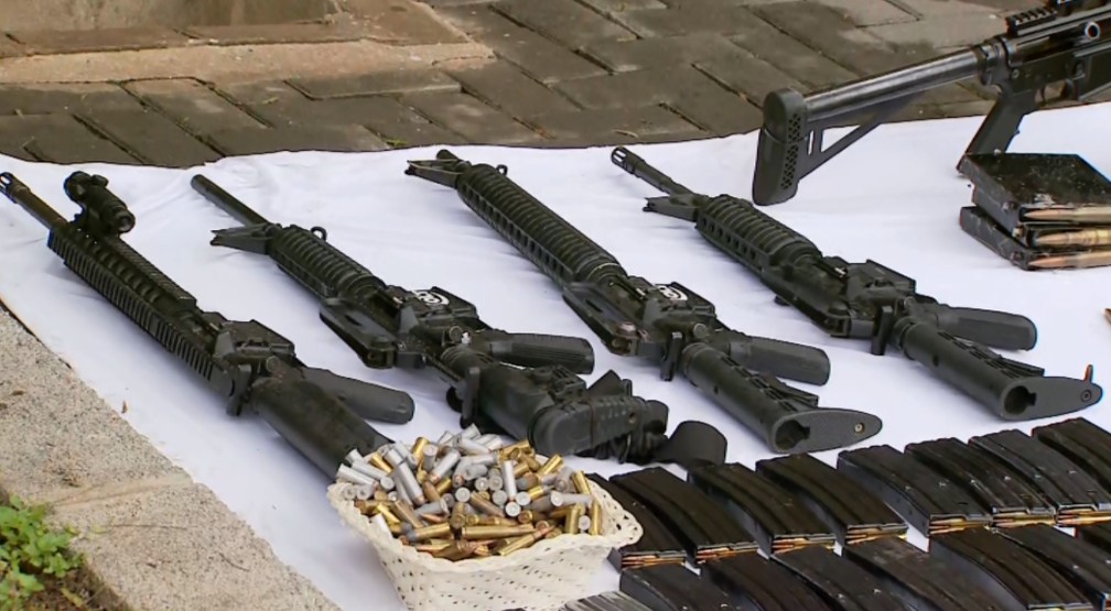 巴西警方缴获大量武器弹药（巴西警方）
