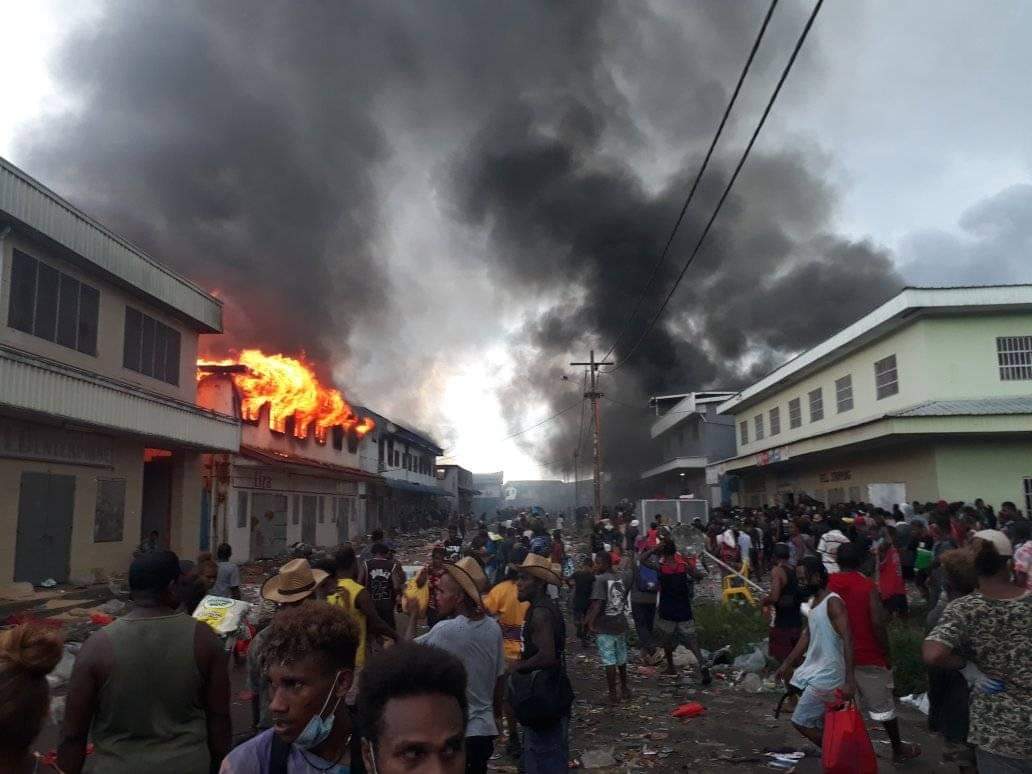 所罗门群岛发生暴力示威（推特）