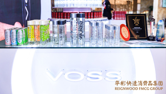 在严彬的带领下,华彬集团与贵州在快速消费品,通用航空,文化建设等多