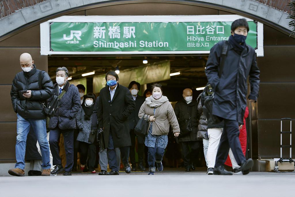 日本确诊新冠病例累计超200万人多地新增创新高