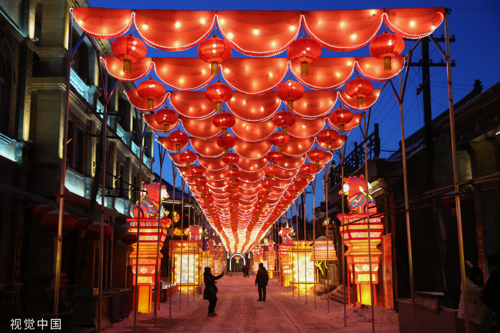 沈阳迎春灯会即将开幕彩灯红红火火年味十足