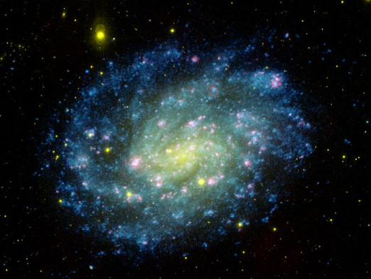 NASA发布的星系图片（社交媒体截图）