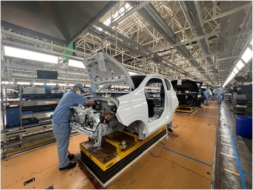 高质量发展调研行·福建站 | 上汽宁德基地：53秒下线一台车