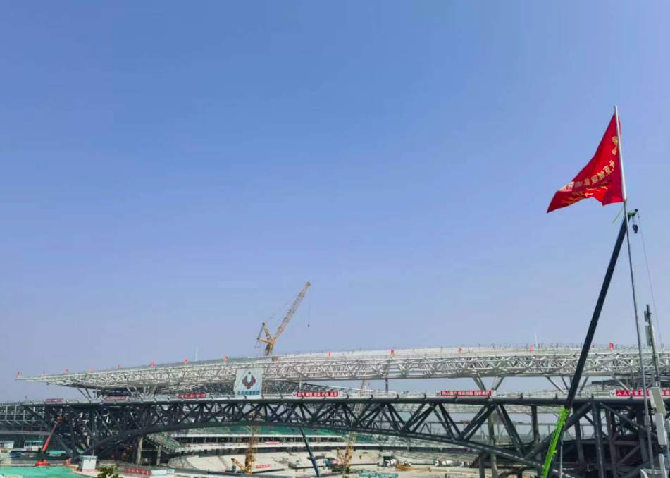 雄安体育中心，一座地标建筑的理性与感性丨高质量发展调研行·河北站