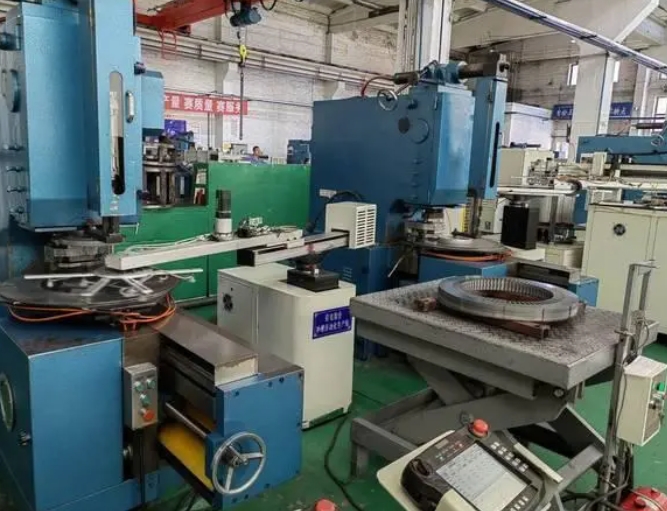 高质量发展调研行 | 黑龙江佳木斯大力发展高端装备制造业：构建特色鲜明的现代化产业体系