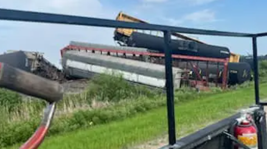 加拿大一货运火车在美国脱轨（兰开斯特消防部门）