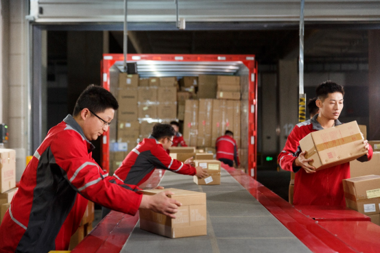 京东物流智能科技和一体化供应链成热门"打卡点" - 博览 - 海外网