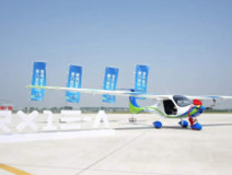 国内首款电动轻型运动飞机，正式交付！
