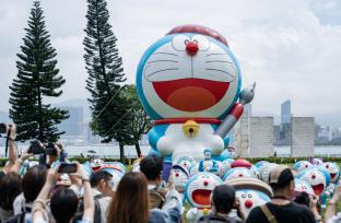 12米高“哆啦A梦”充气雕塑亮相香港