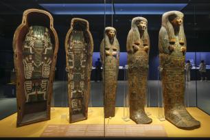 上海博物馆推出“金字塔之巅：古埃及文明大展”