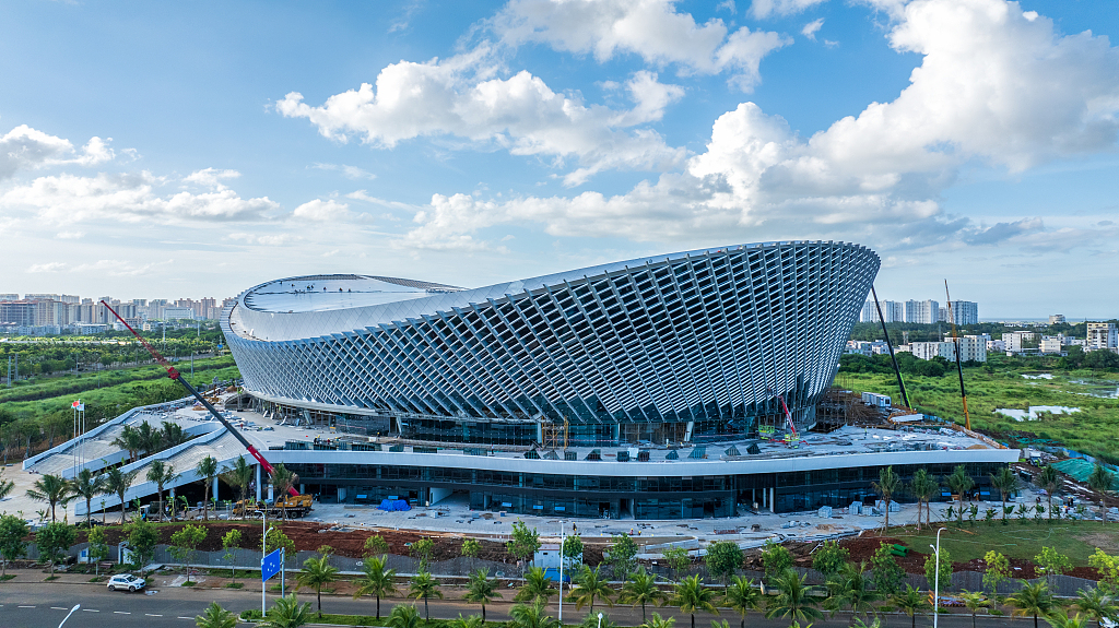 从空中俯瞰海南科技馆建筑工程项目