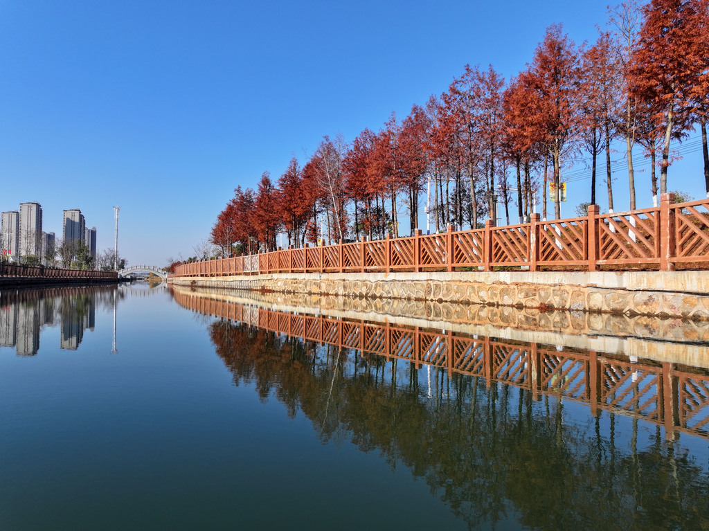 江西泰和：引水进城改善城市生态