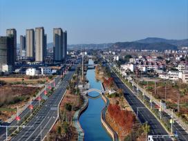 江西泰和：引水进城改善城市生态