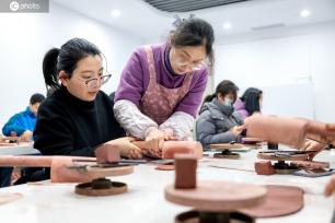 浙江长兴：职工免费上“夜校”