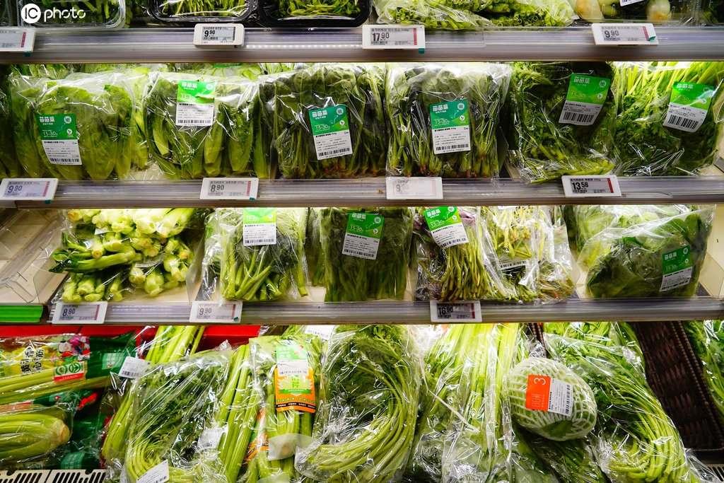 北京80余种头茬春菜新鲜上市