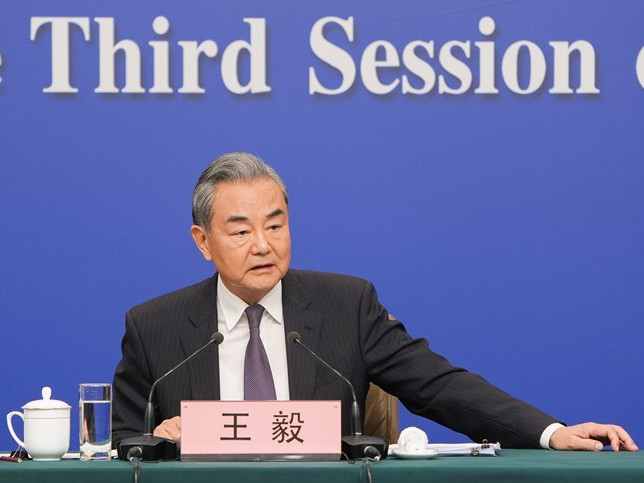 海外网评：以中国的确定性稳住不确定的世界