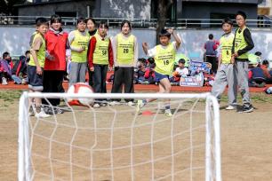 浙江长兴：足球技巧赛尽展蓬勃朝气