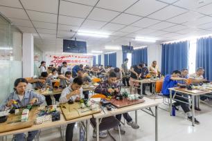 广西梧州：人社免费职业技能培训