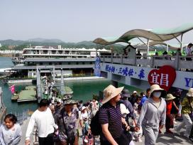 湖北宜昌：五一假期 长江三峡旅游火热
