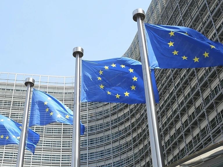 欧盟将对美国关税准备反制措施并向世贸组织提出诉讼