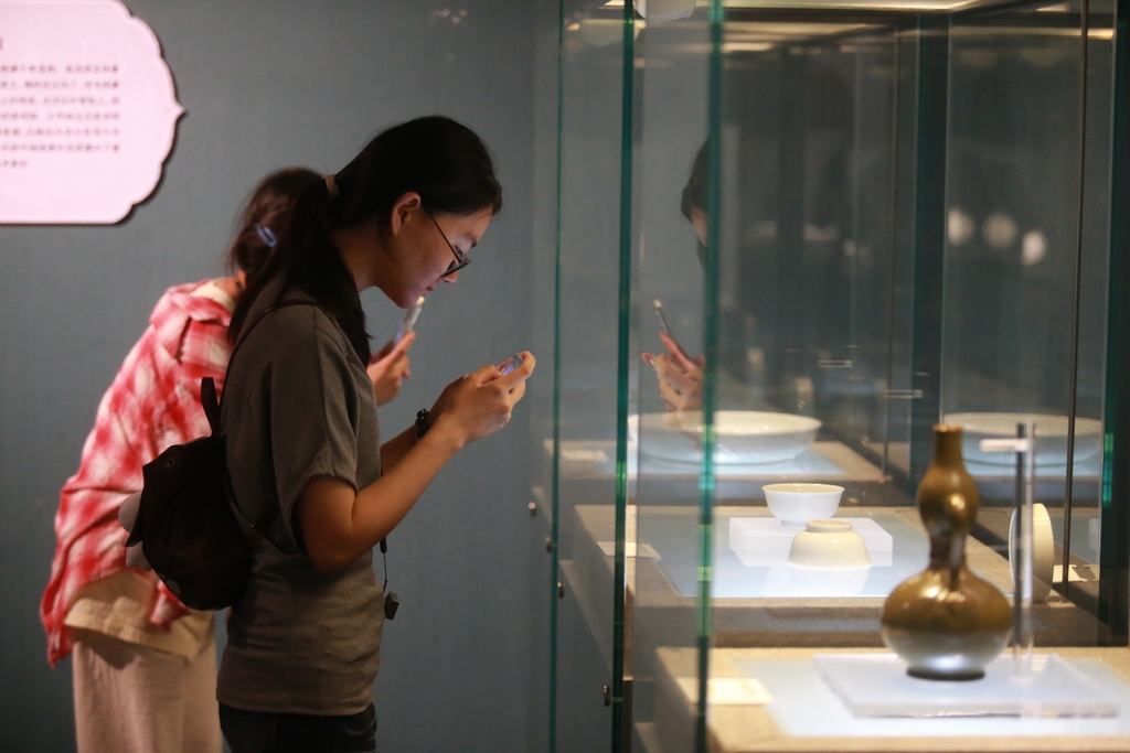 江苏扬州：走进博物馆 感受文化魅力