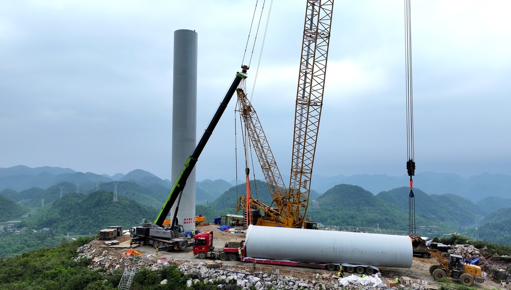 重庆酉阳：风力发电赋能乡村振兴