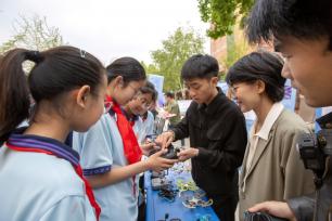 河南安阳：科技活动进校园