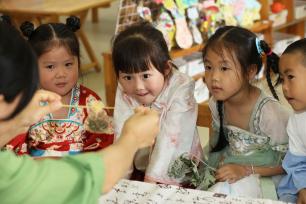 浙江湖州：多彩活动迎端午