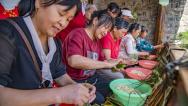 江西新干：多彩民俗展演迎端午