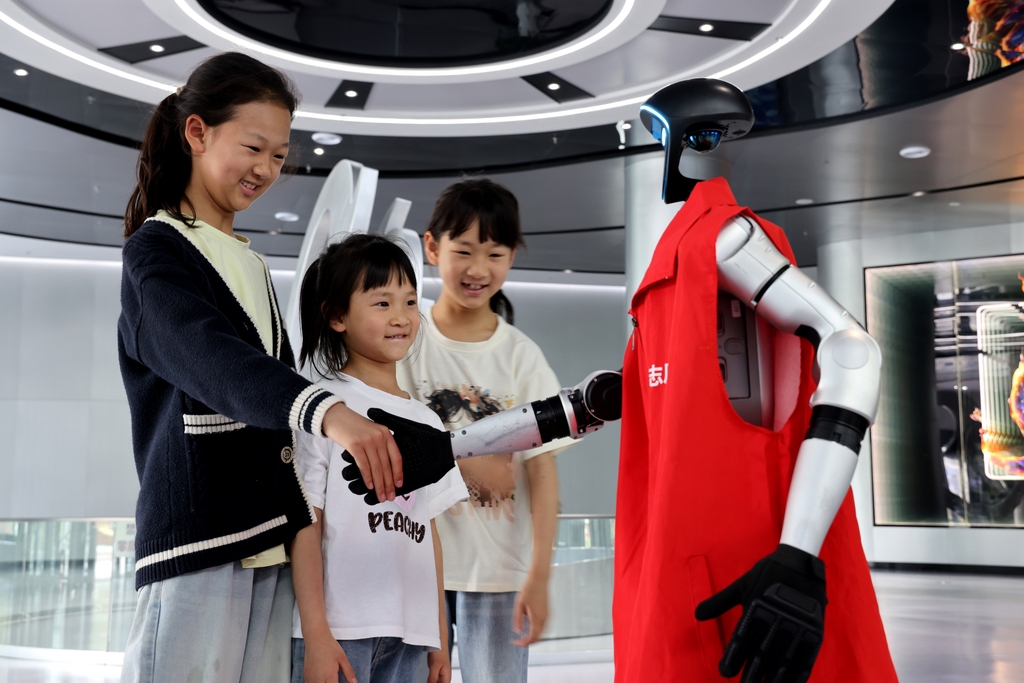 安徽蒙城：科技馆里感受科技魅力