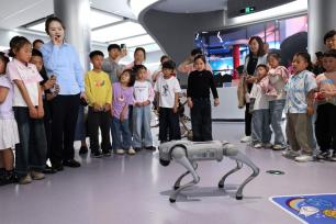 安徽蒙城：科技馆里感受科技魅力