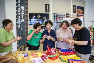 江苏如皋：“银发课堂”乐学非遗技艺