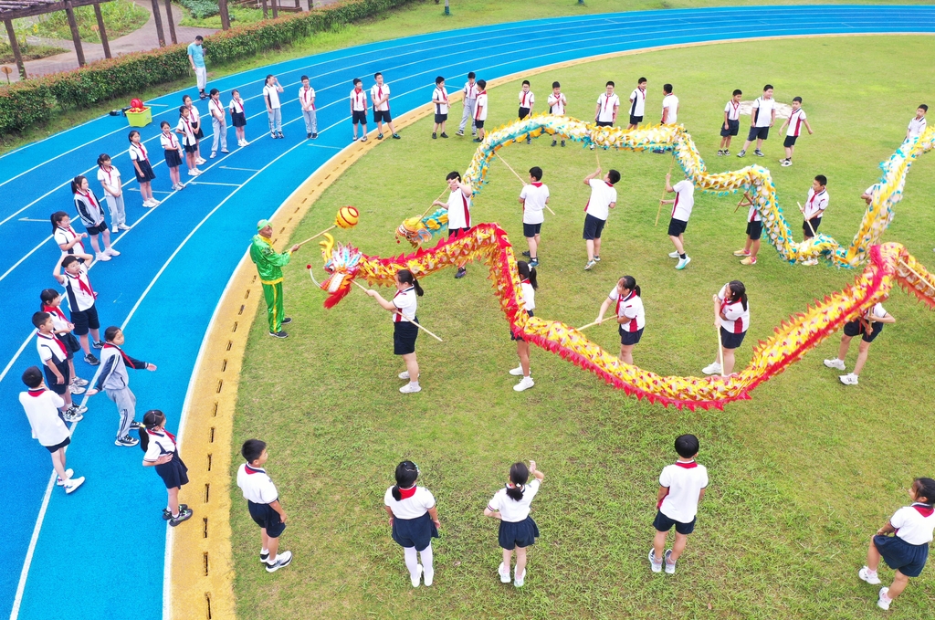 浙江湖州：非遗课堂伴成长