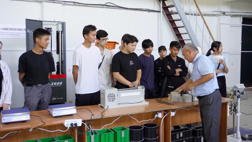 以技为桥，共育英才：鲁班工坊谱写中哈职教合作新篇章