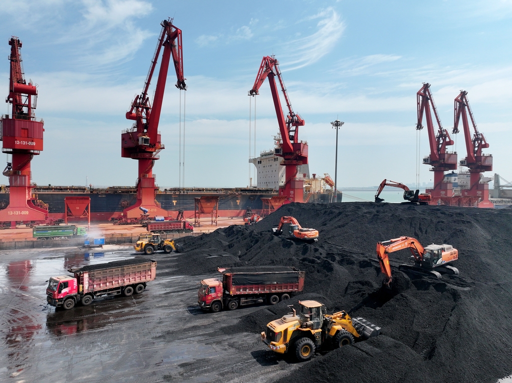 江苏连云港：“夏峰”电煤运输忙