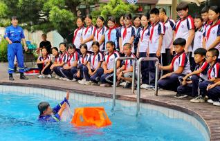 河北秦皇岛：防溺水 学安全