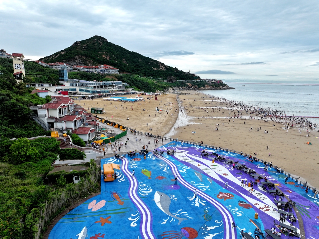 江苏连云港：夏日海滨享清凉