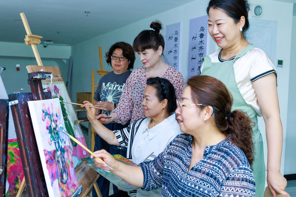 新疆乌鲁木齐：公益培训受青睐