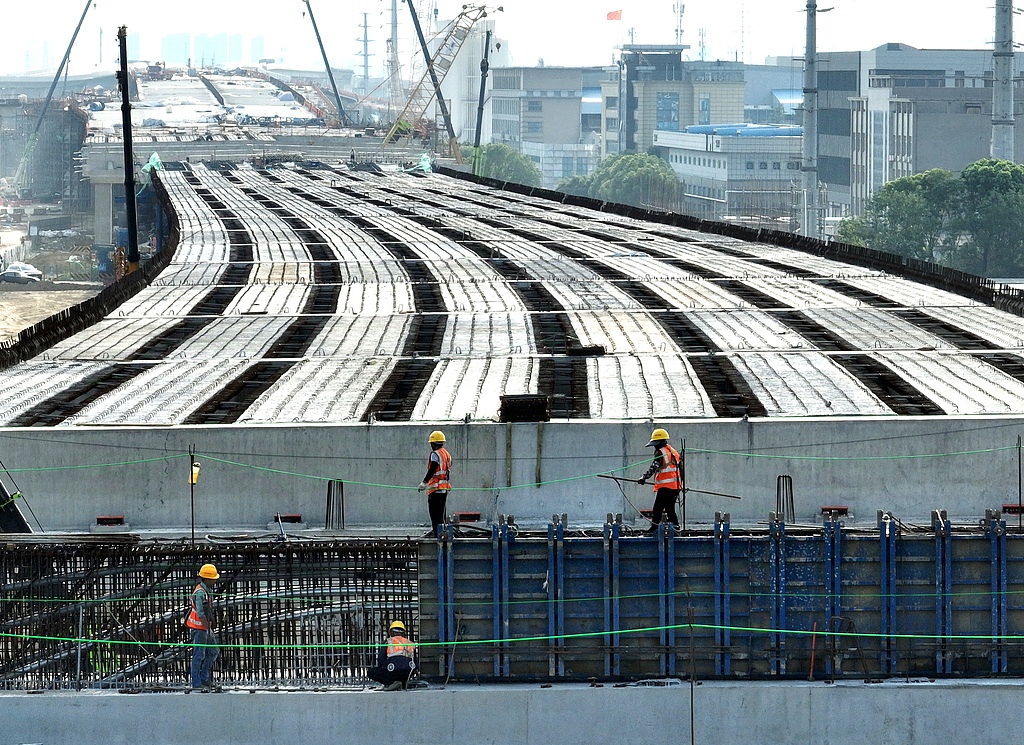 江苏常州：312国道改扩建工程施工正酣