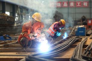 江苏常州：312国道改扩建工程施工正酣