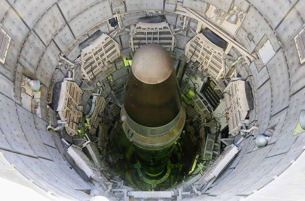 美国时隔17年再次将核武器部署至英国