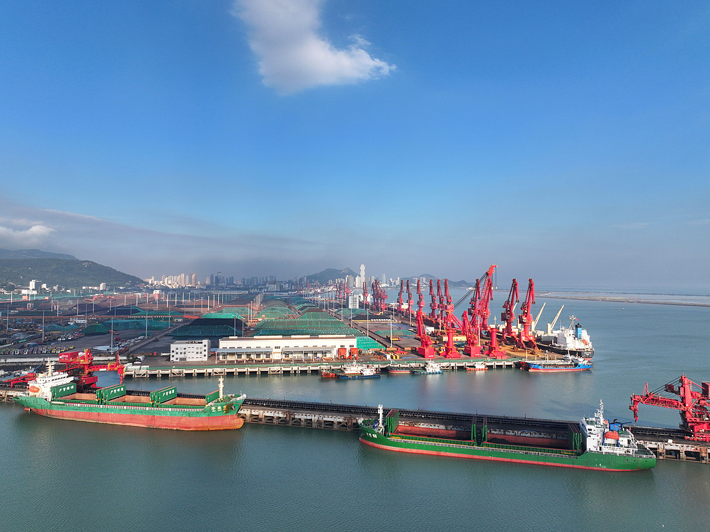 江苏连云港：“绿色通道”保电煤畅通