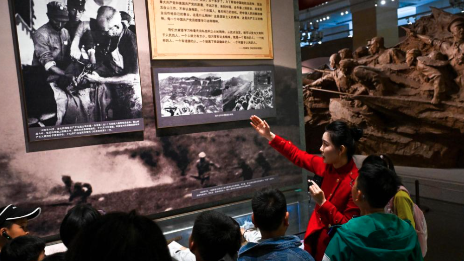 抗战影像记忆｜不远万里