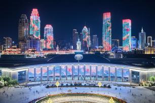 天津“海河之夜”灯光秀上新迎上合